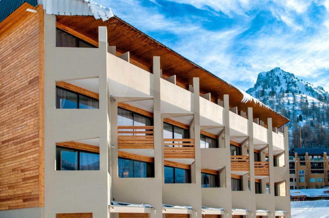 Sowell Residences New Chastillon Isola 2000 Exterior photo